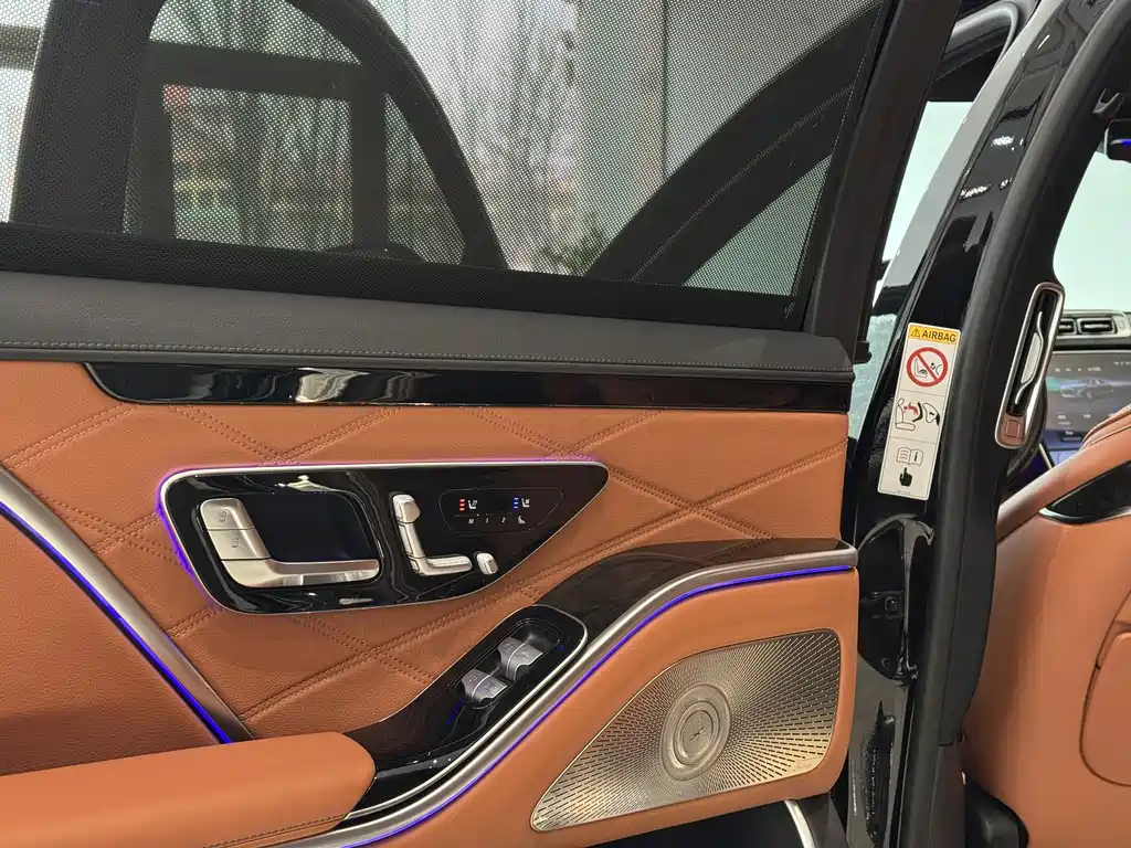 Mercedes-Benz S-Class 2022 — фото 16