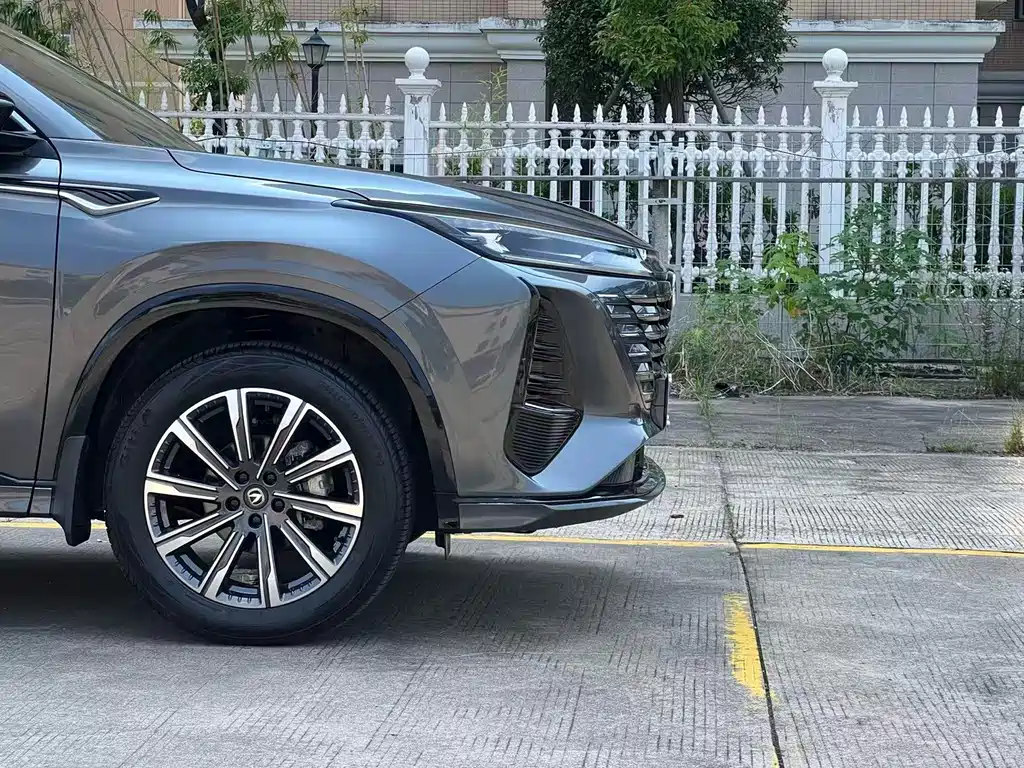 Changan CS75 PLUS 2026 — фото 25