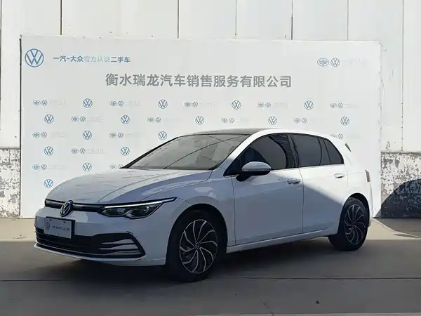 Volkswagen Golf 2022