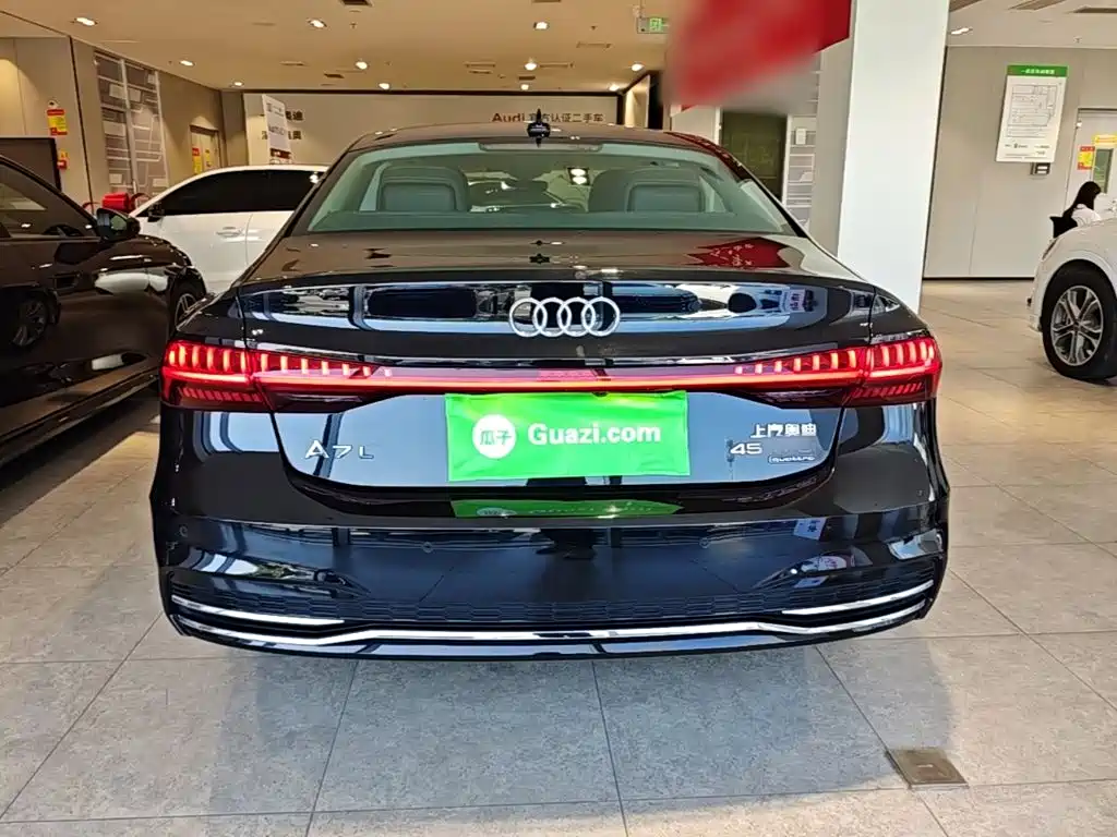 Audi A7L 2025 — фото 6