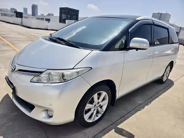 Toyota Previa 2010