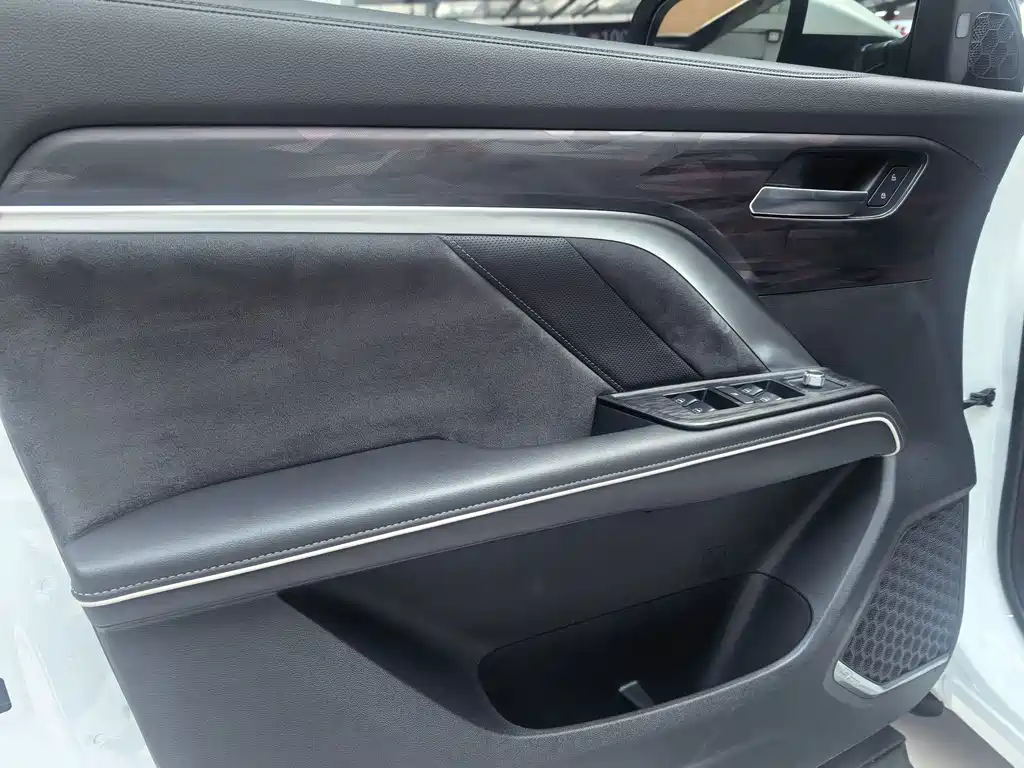 Haval H6 2023 — фото 13