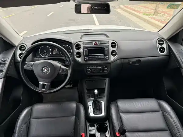 Volkswagen Tiguan 2012