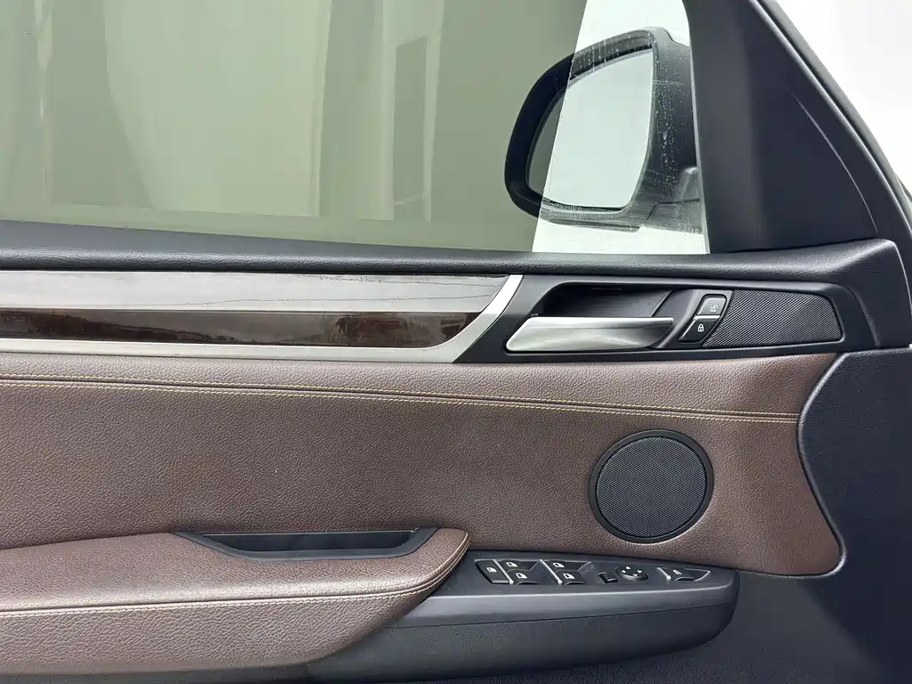BMW X3 2015 — фото 10