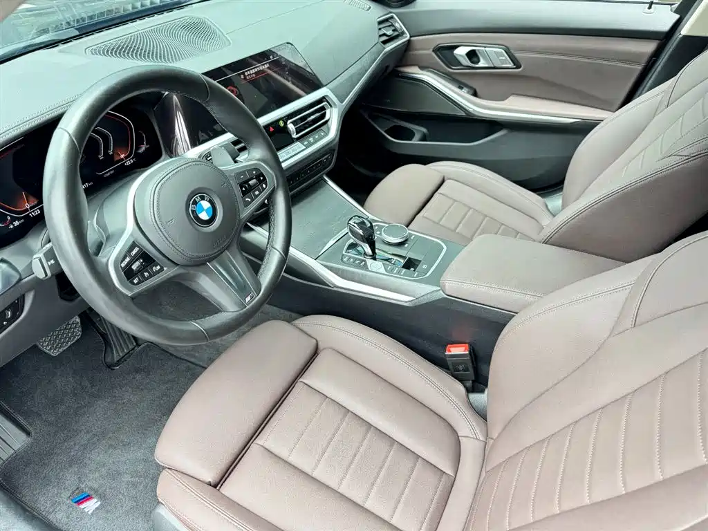 BMW 3 Series 2021 — фото 7