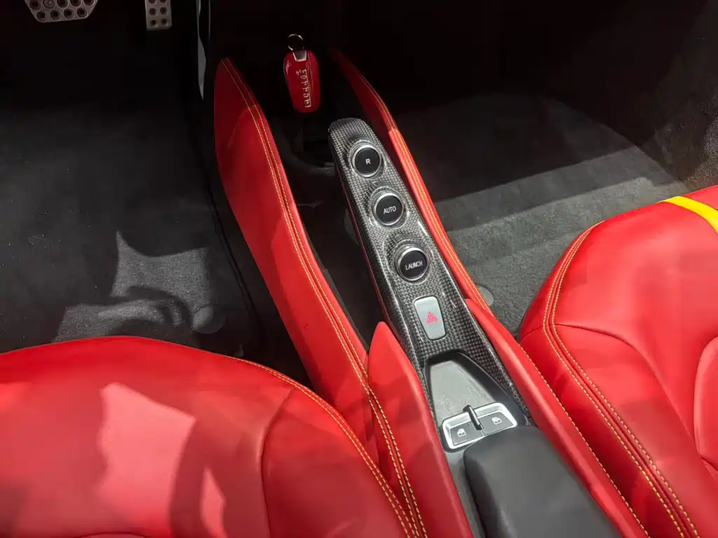 Ferrari F8 2022 — фото 4