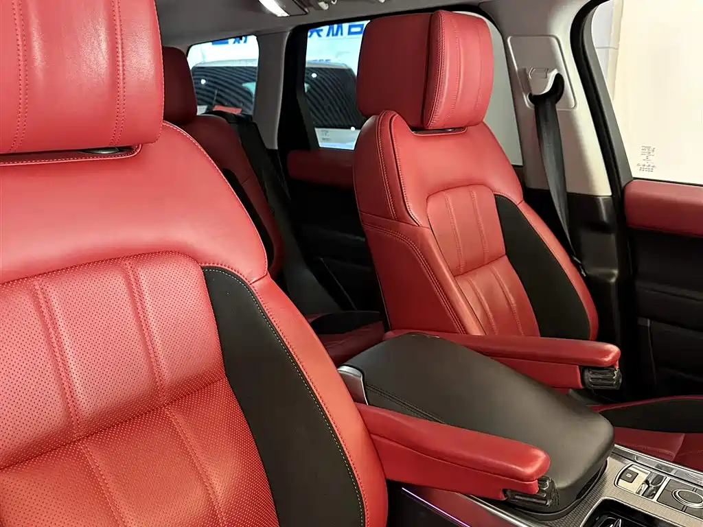 Land Rover Sport 2020 — фото 10