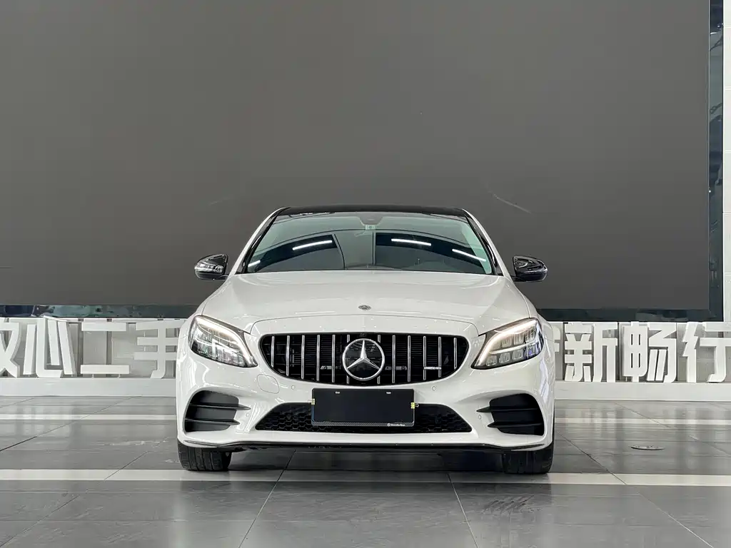 Mercedes-Benz C-Class 2022