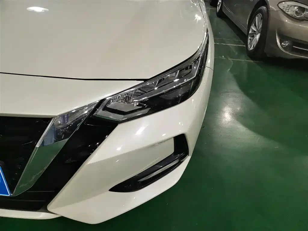 Nissan Sylphy 2023 — фото 18