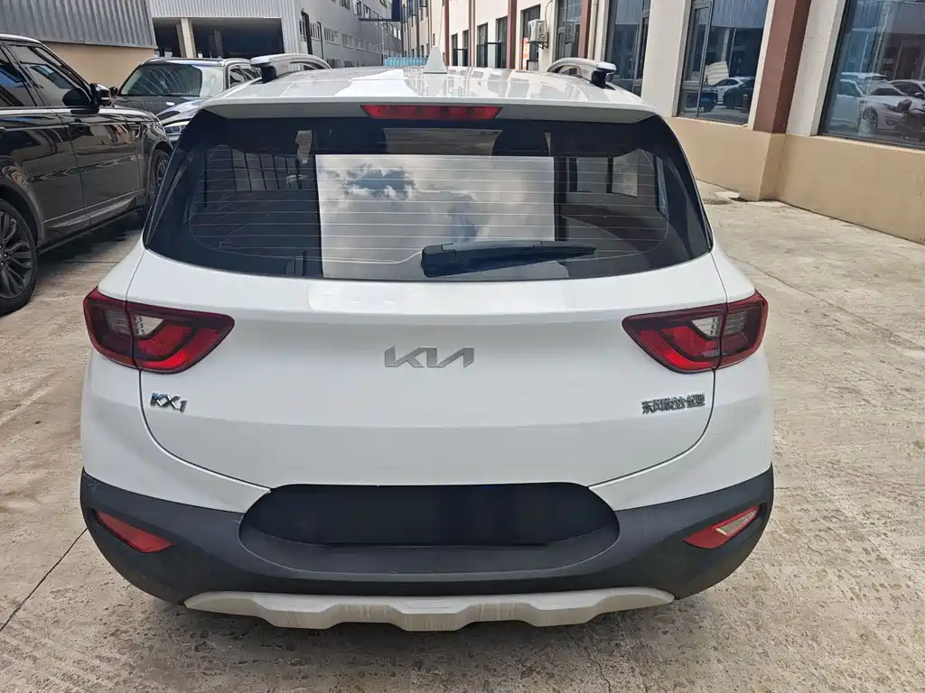 Kia KX1 2021