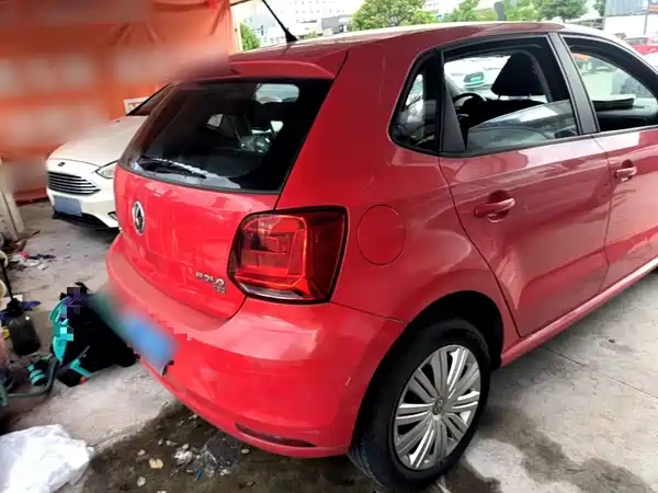Volkswagen Polo 2016