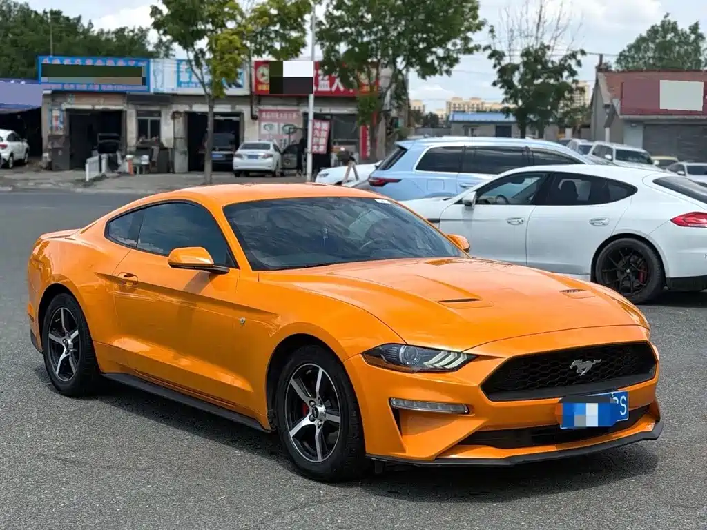 Ford Mustang 2018 — фото 3
