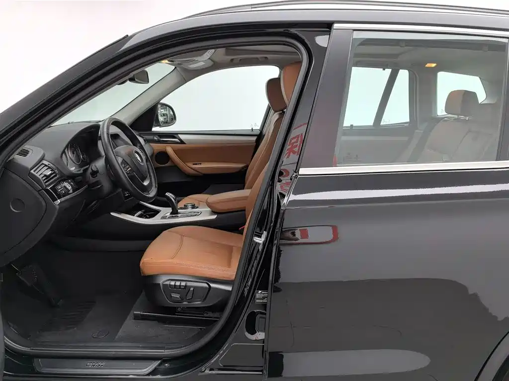 BMW X3 2018 — фото 18