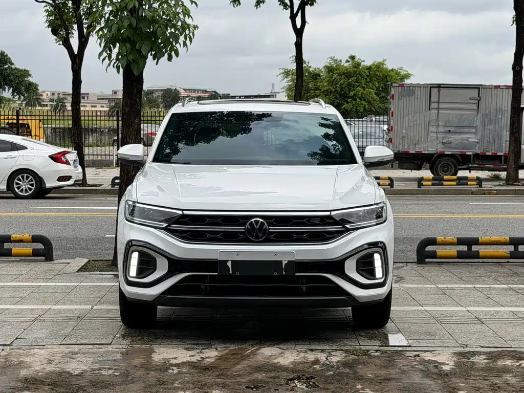 Volkswagen T-Roc 2025
