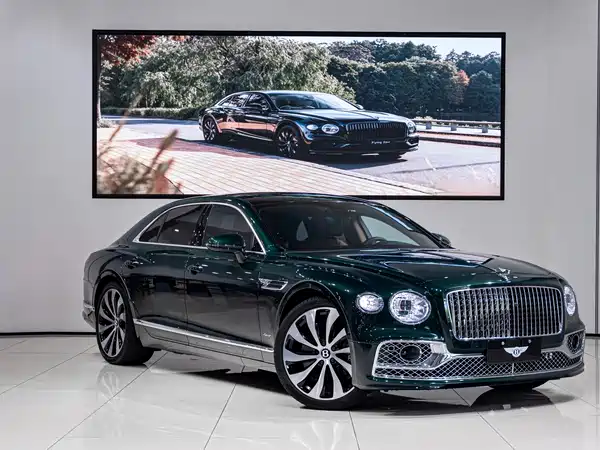 Bentley Flying Spur 2023