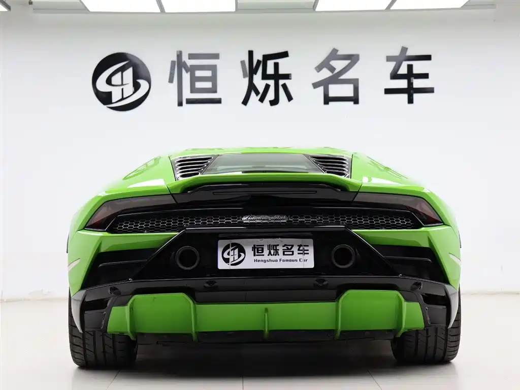 Lamborghini Huracán 2021 — фото 23