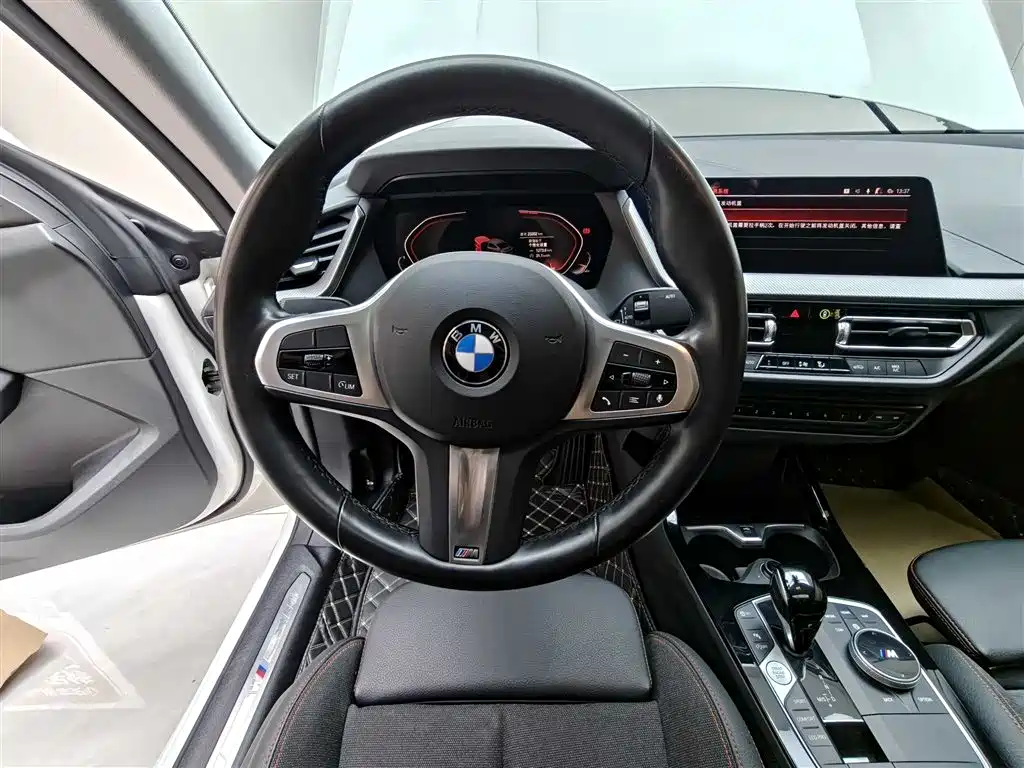 BMW 2 Series 2024 — фото 17
