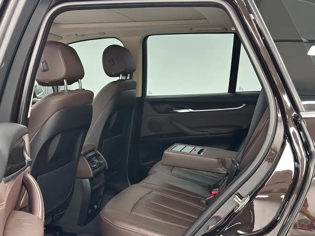 BMW X5 2015 — фото 13