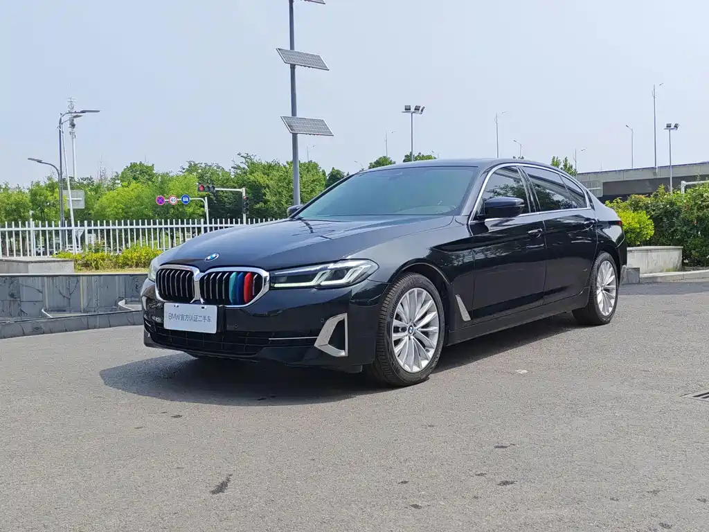 BMW 5 Series 2022