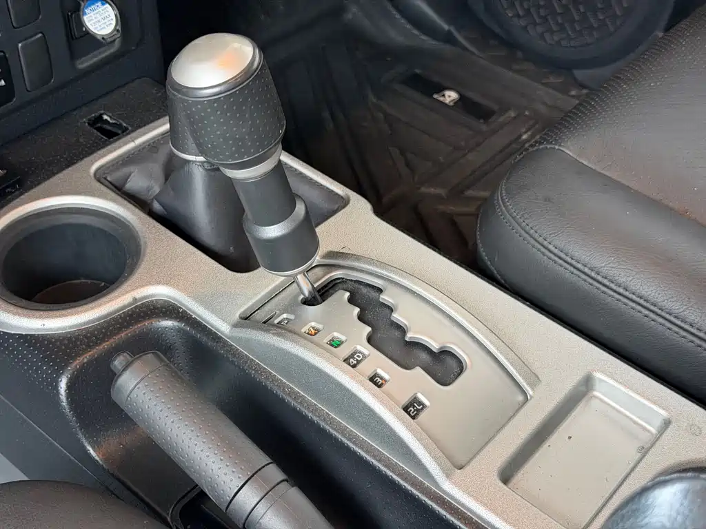 Toyota FJ Cruiser 2019 — фото 26