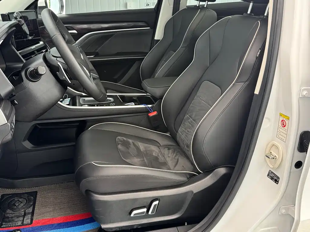 Haval H6 2023 — фото 16