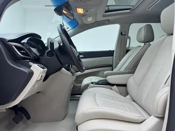 Buick GL8 2020