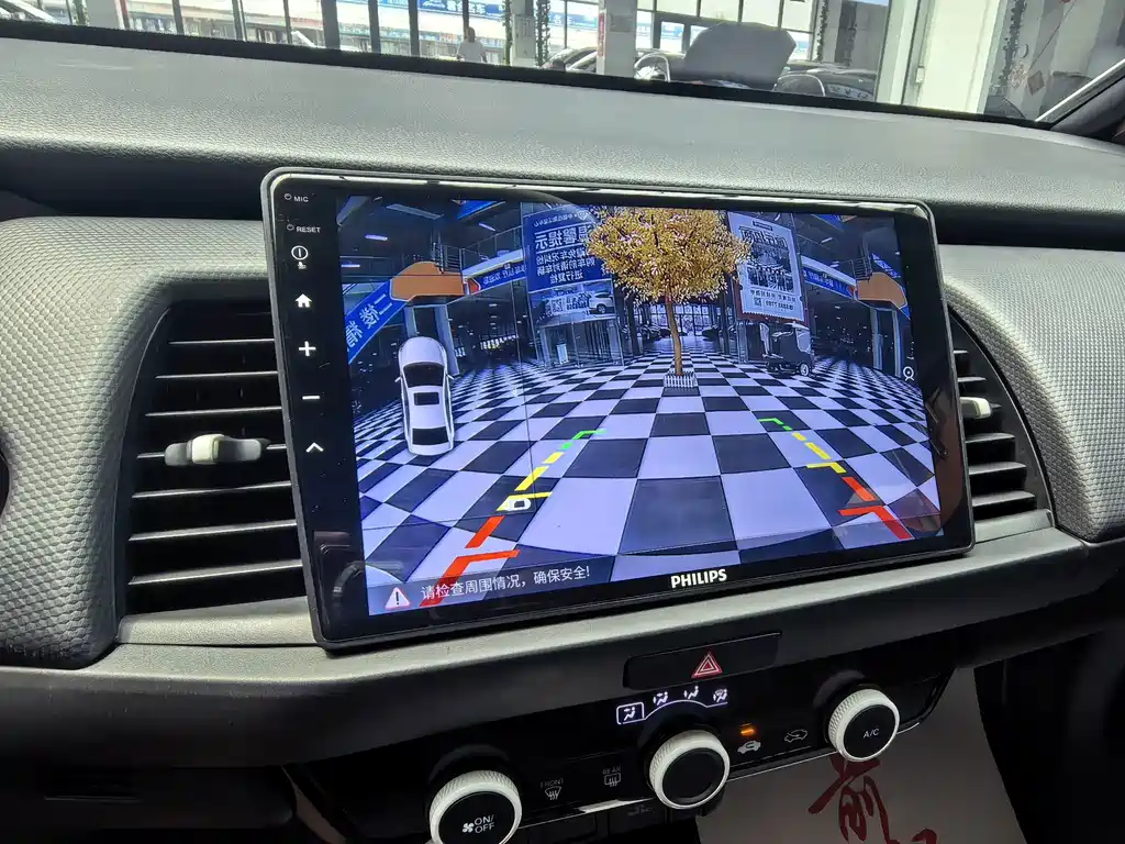 Honda Fit 2023 — фото 10