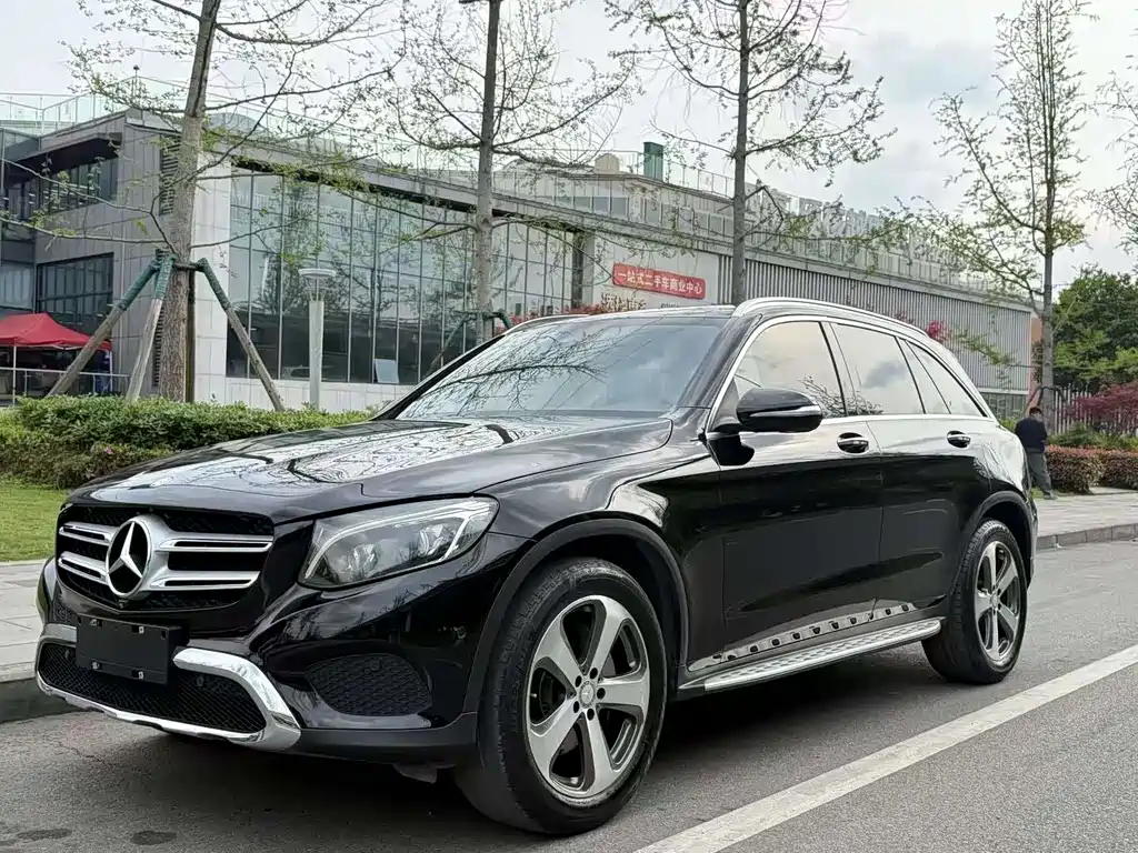 Mercedes-Benz GLC 2016 — фото 1