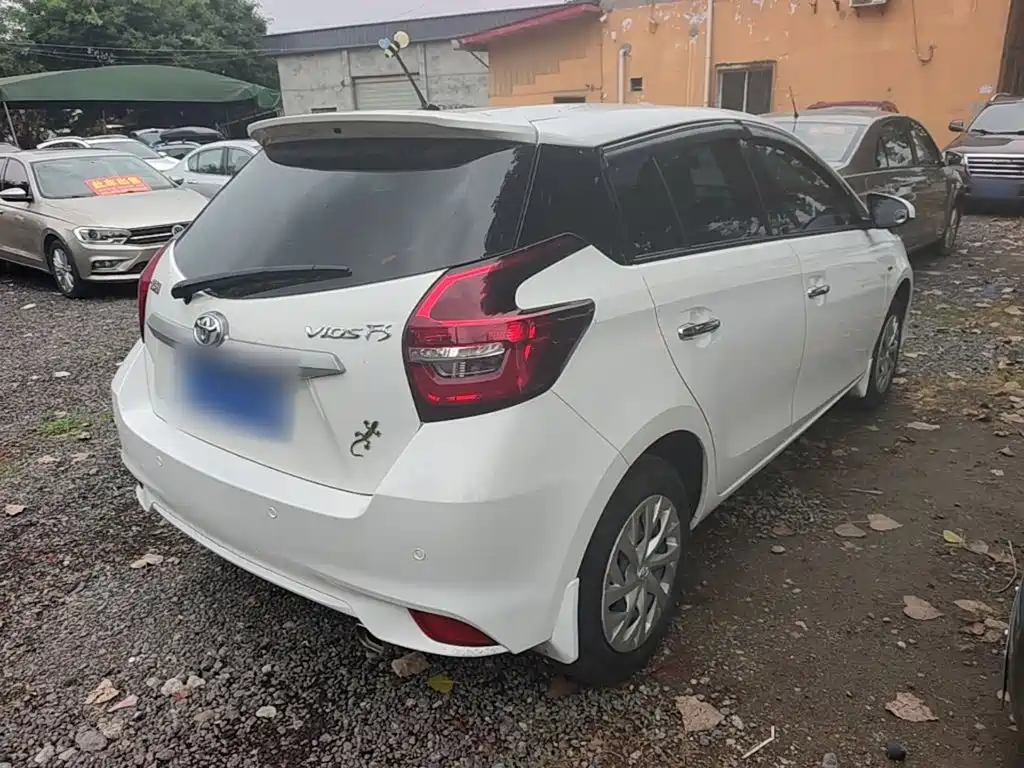 Toyota Vios FS 2023