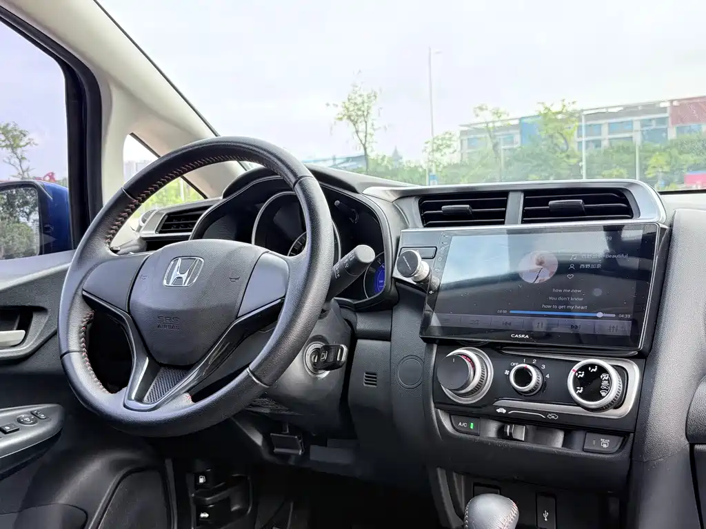 Honda Fit 2019 — фото 11