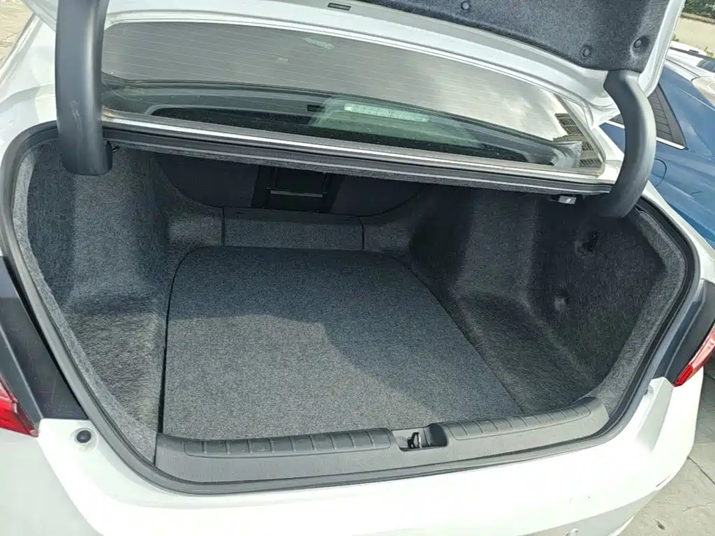 Honda Accord 2021 — фото 19