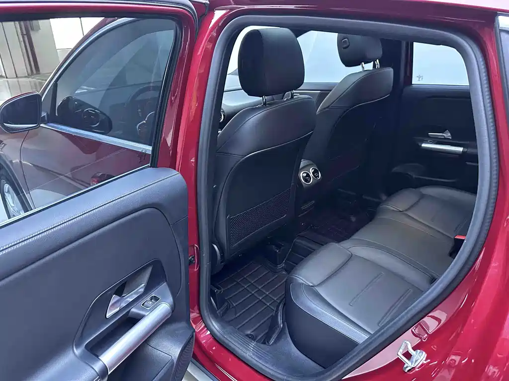 Mercedes-Benz GLA 2020 — фото 11