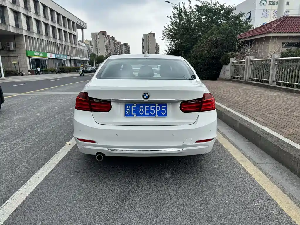 BMW 3 Series 2015 — фото 9