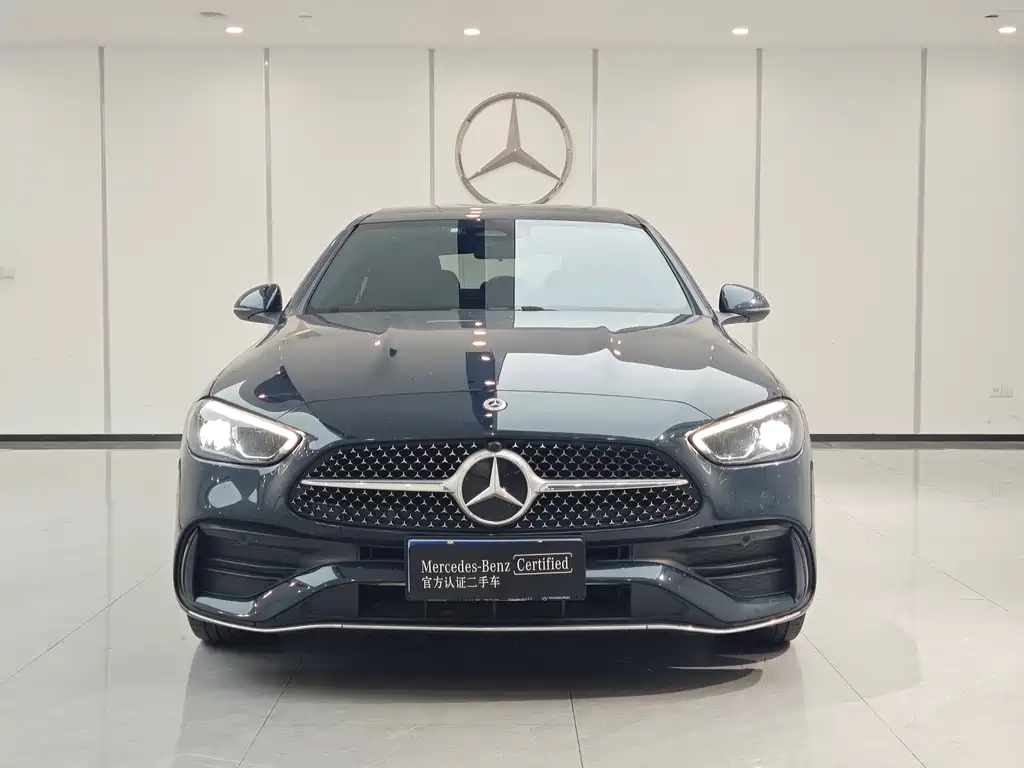 Mercedes-Benz C-Class 2023 — фото 3
