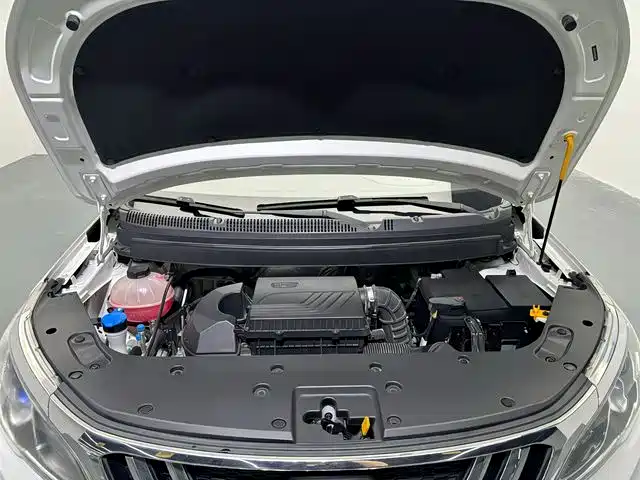 Geely Vision X3 2020 — фото 11