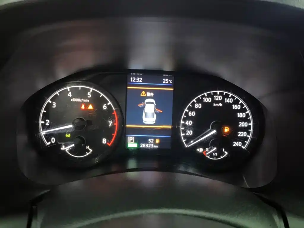 Nissan Teana 2022 — фото 12