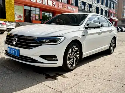Volkswagen Sagitar 2022