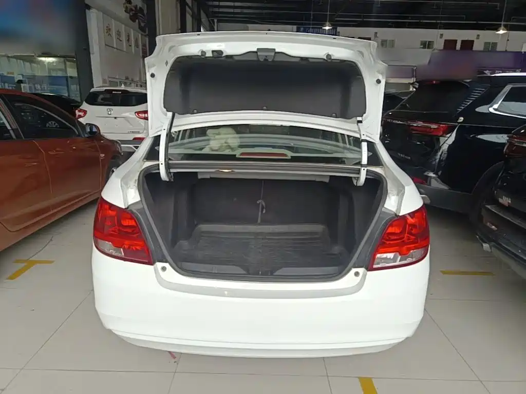 Chevrolet Sail 2015 — фото 19