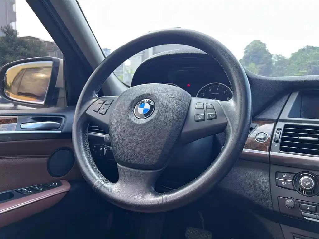 BMW X5 2013 — фото 12