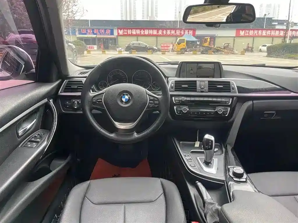 BMW 3 Series 2017 — фото 4
