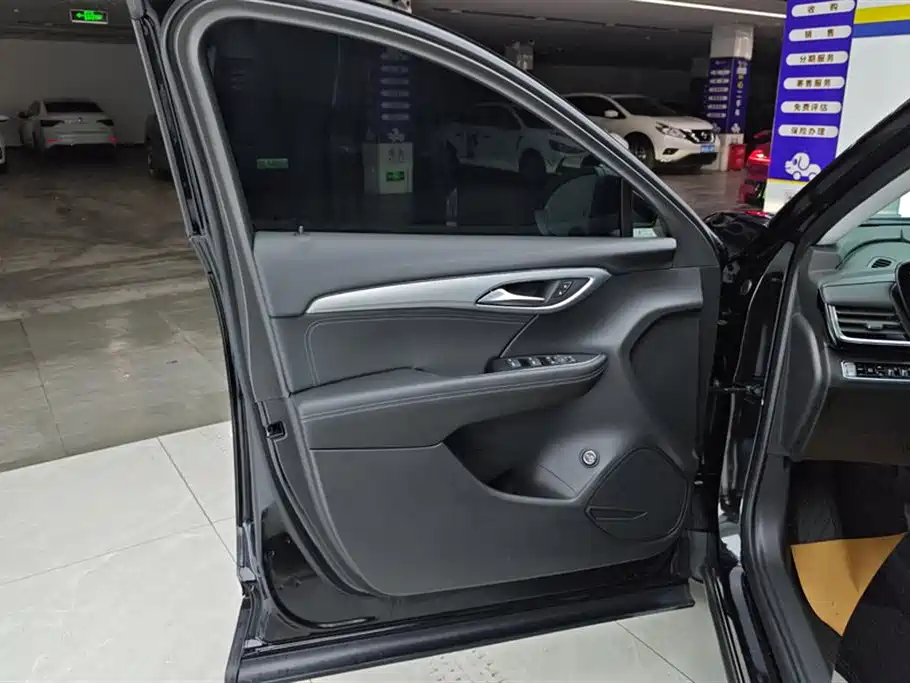 Buick Envision Plus 2025