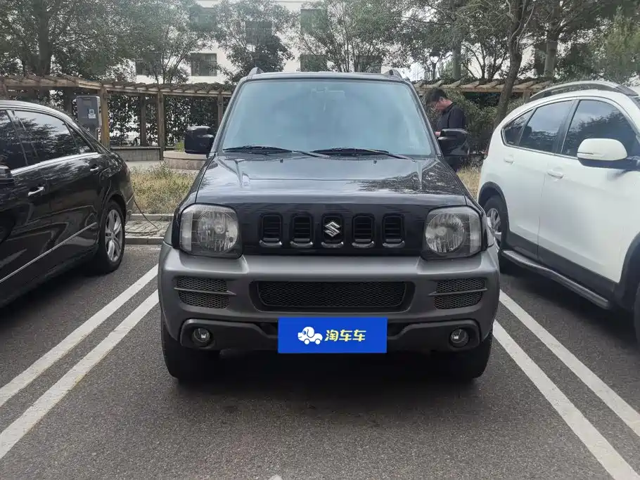 Suzuki Jimny 2012