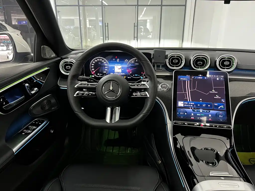 Mercedes-Benz C-Class 2022 — фото 8