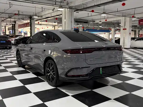 BYD Han 2026