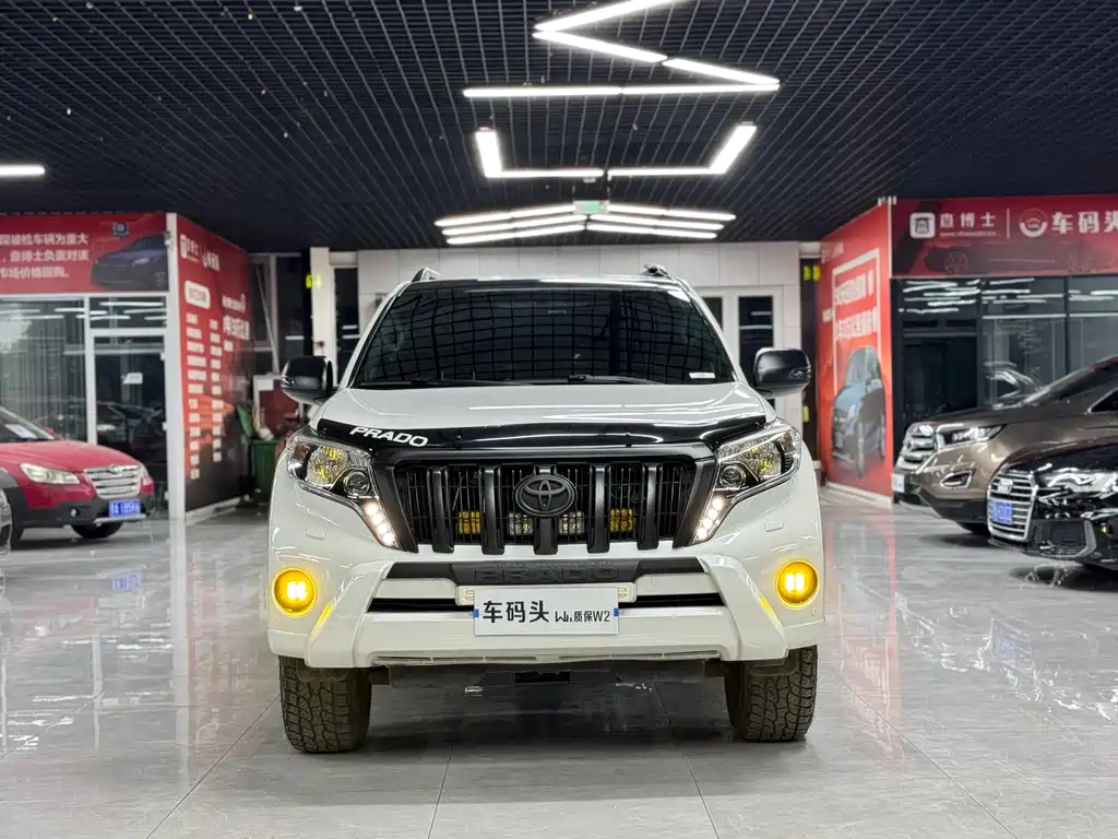 Toyota Prado 2017 — фото 2