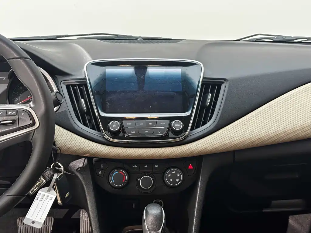 Chevrolet Cruze 2022 — фото 14