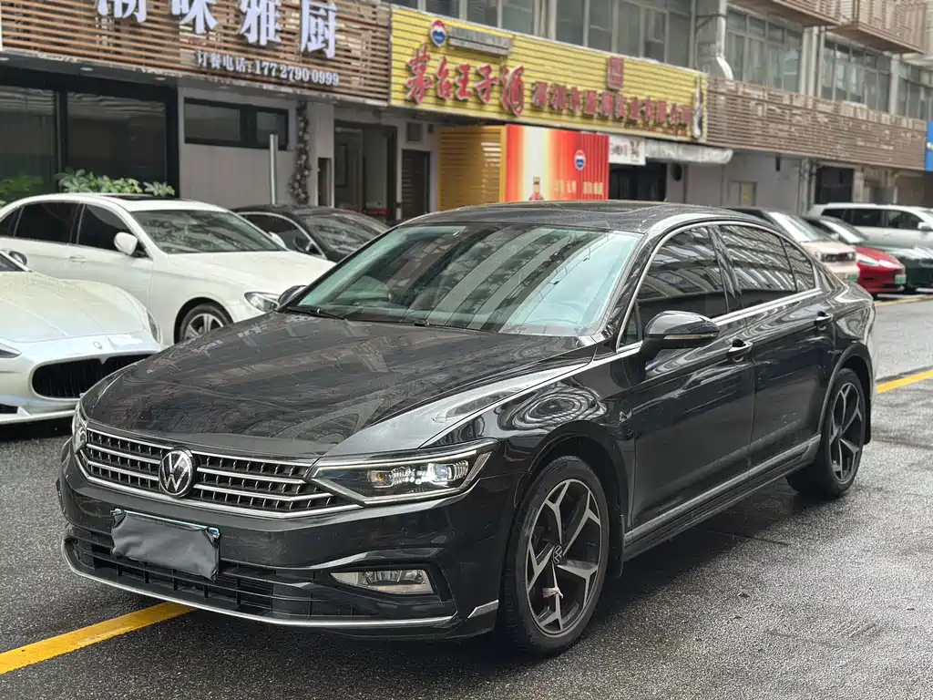 Volkswagen Magotan 2022