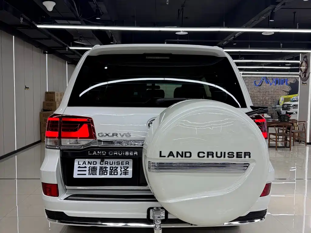 Toyota Land Cruiser 2015 — фото 4