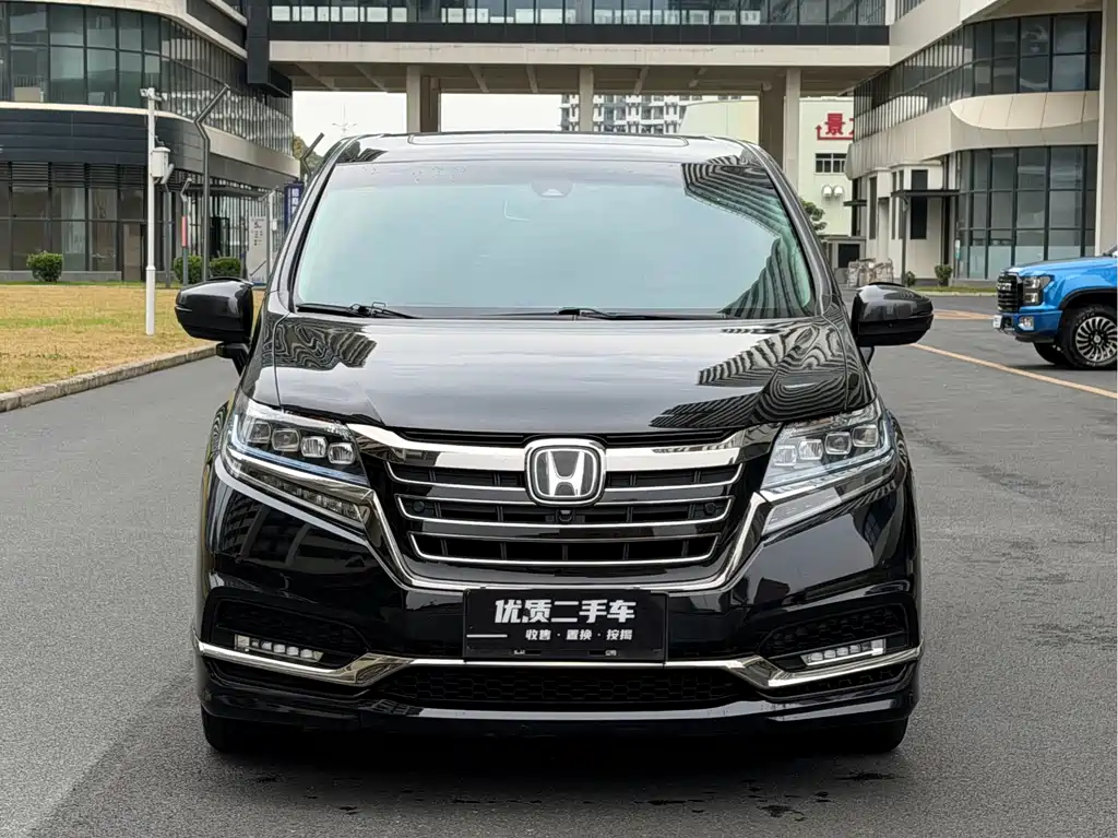 Honda Elysion 2020 — фото 2