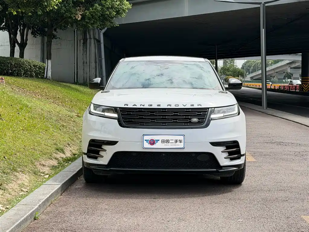 Land Rover Velar 2024 — фото 2